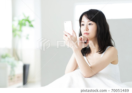 Women wake up in the morning wake up lifestyle 70051489