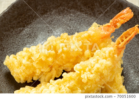 Shrimp tempura. 70051600