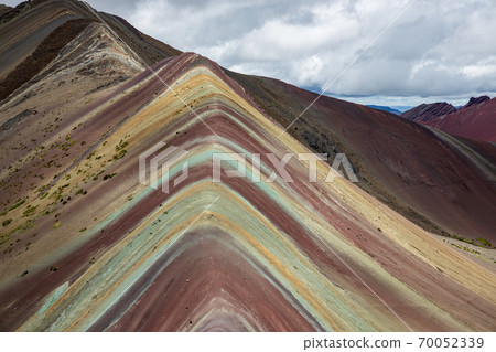 Rainbow Mountain Rainbow Mountain 70052339