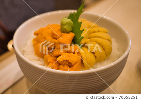 Sea urchin bowl in Hakodate, Hokkaido Sea urchin bowl in Hakodate, Hokkaido 70055251