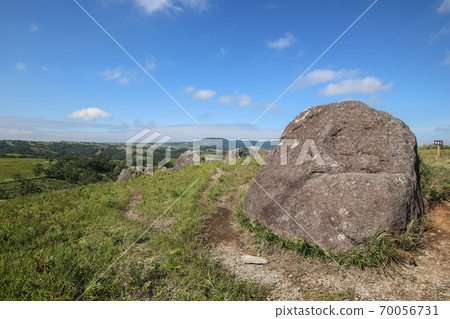 Okito stone hill Okito stone hill 70056731