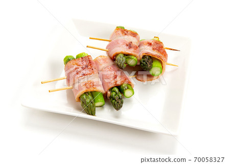 培根包裹的歪的蘆筍 70058327