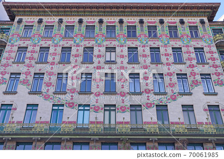 Majolica House, an apartment complex by Otto Wagner in Vienna 70061985