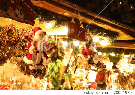Christmas market (Germany) Christmas market (Germany) 70065970