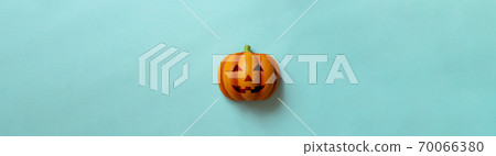 Brightly designed Halloween pumpkin 70066380