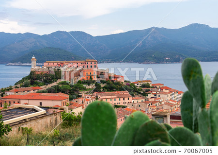 Beautiful panoramic view of the city Portoferraio and Stella fortress of Elba island. 70067005