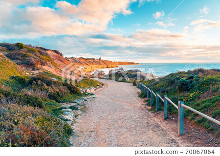 Port Willunga beach access track 70067064