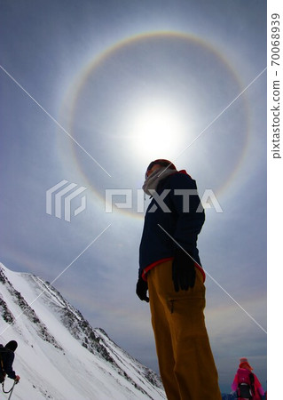 大山的幻影太陽和環形水平弧（立山山脈） 70068939