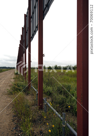 Country road Country road 70069112