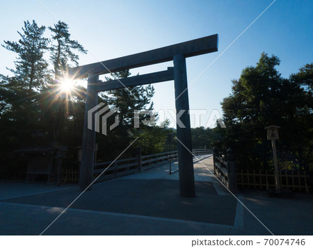 三重縣伊勢神宮奈久宇治橋 70074746