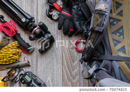 Mountaineering equipment bird's-eye view image 70074823