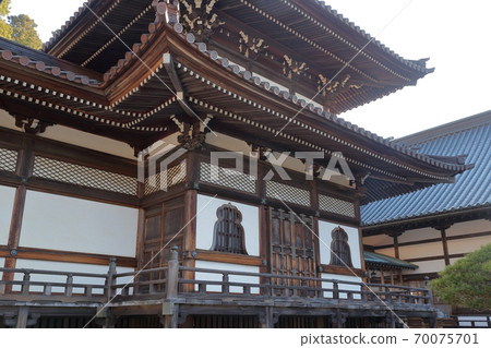 Naraido (Buddha Tile Naraido, Minobuyama Kuonji, Yamanashi Prefecture) Naraido (Buddha Tile Naraido, Minobuyama Kuonji, Yamanashi Prefecture) 70075701