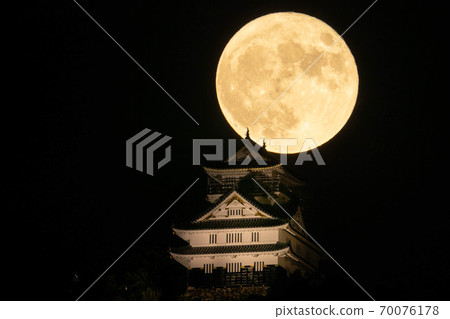 岐阜城堡和月亮 岐阜城堡和月亮 70076178