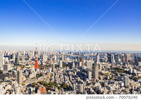 [東京]陽光明媚的城市風光 70078240
