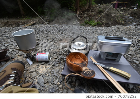 Solo camp　 70078252