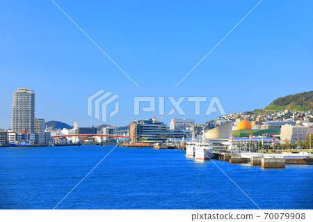 [Nagasaki Prefecture] Nagasaki City as seen from Matsugaeda International Terminal 70079908