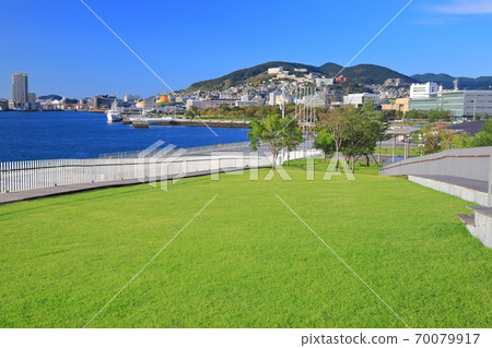 [Nagasaki Prefecture] Nagasaki City as seen from Matsugaeda International Terminal 70079917