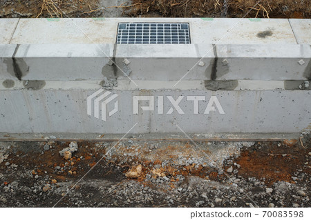 Shoulder of the road under construction Shoulder of the road under construction 70083598