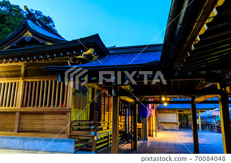 Suwa Shrine Illuminated [Nagasaki City] 70084048