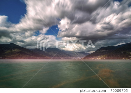 Long time exposure landscape on the Major Lake 70089705