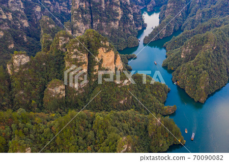 Spectacular view from the air of BaoFeng lake in Zhangjiajie 70090082