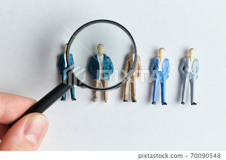 The concept of finding employees to hire The concept of finding employees to hire 70090548
