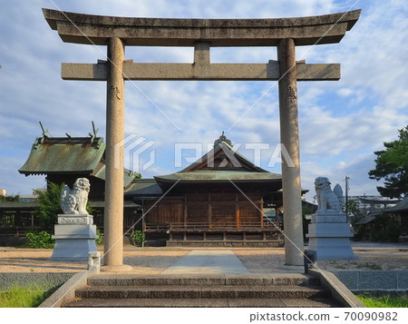 Matsue Suei Tsuku Shrine Torii 1 Matsue Suei Tsuku Shrine Torii 1 70090982