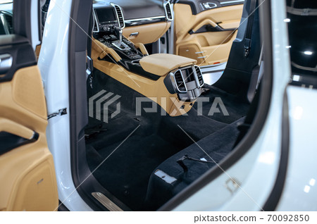 Car interior with removed seats, detailing 70092850