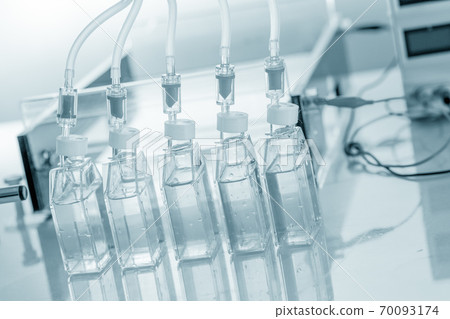 Laboratory facility for the production of an experimental vaccine against coronavirus 70093174