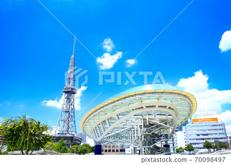 名古屋市電視塔和綠洲21的風景 名古屋市電視塔和綠洲21的風景 70098497