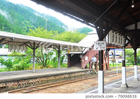 Gujo City Gujo Hachiman Station Hop Platform Gujo City Gujo Hachiman Station Hop Platform 70098638