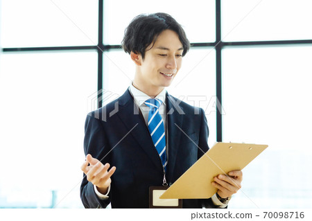 顧問男照片素材 70098716