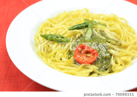 Delicious basil pasta Delicious basil pasta 70099333