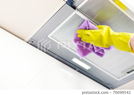 Hand in glove clean aluminium filters extractor Hand in glove clean aluminium filters extractor 70099542