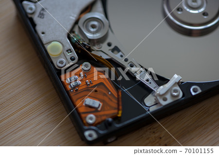 Close-up on a few hard disks 70101155