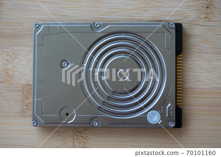 Top view of a hard disk drive Top view of a hard disk drive 70101160