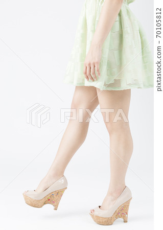 女人的腳 女人的腳 70105812