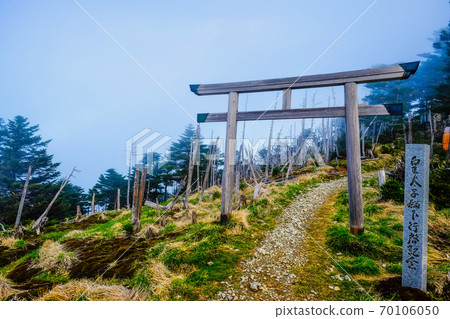 矢山神社第二牌坊 70106050