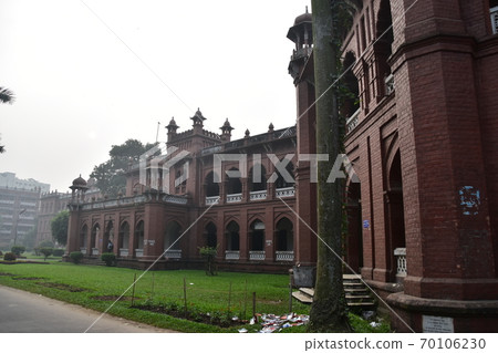 孟加拉國首都達卡，一棟歷史建築，卡松廳，一幢復古的殖民時期建築 70106230