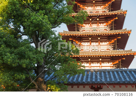 Shitennoji Temple in Tennoji Shitennoji Temple in Tennoji 70108116
