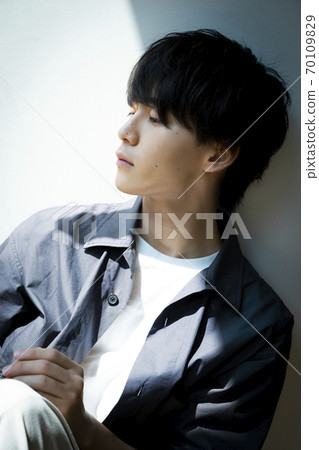 男的肖像 70109829