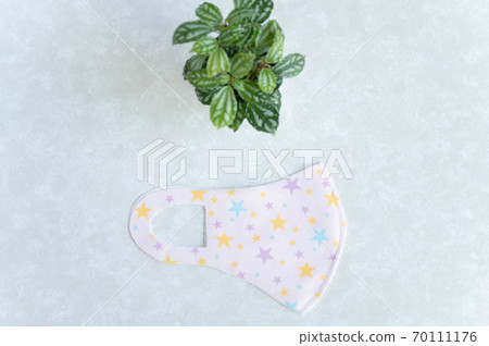 新的電暈病毒對策手工尿烷口罩 70111176