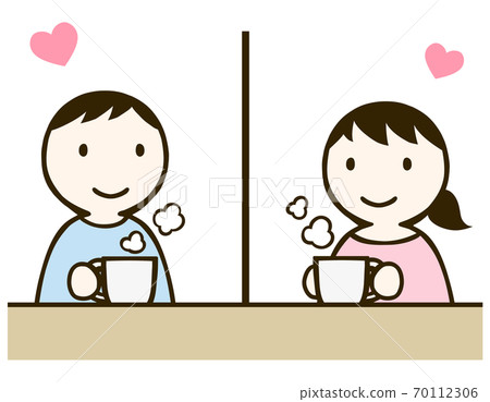 Men and women making tea Men and women making tea 70112306