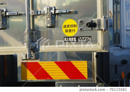 Large truck maximum load capacity Large truck maximum load capacity 70115081