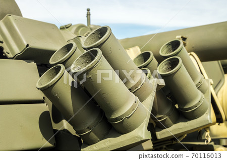 installations for launching smoke grenades on the turret of a tank installations for launching smoke grenades on the turret of a tank 70116013