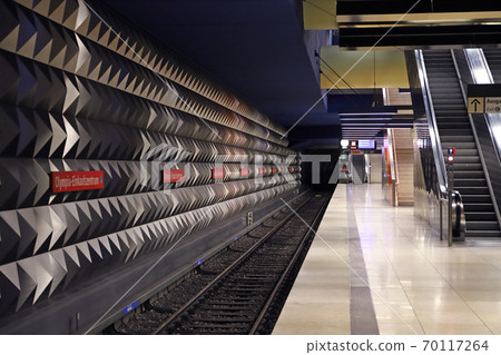 Metro home in Munich, Germany 70117264