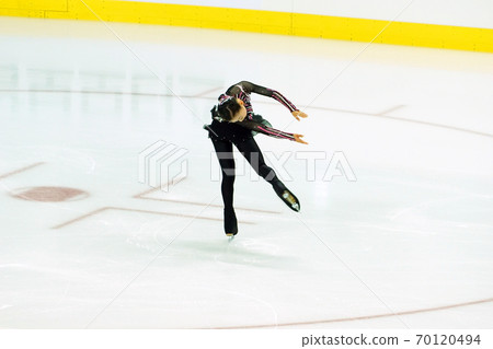 Figure Skating Figure Skating 70120494