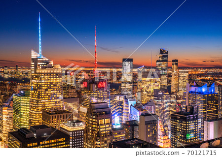 《New York》 Manhattan skyscraper / night view 《New York》 Manhattan skyscraper / night view 70121715