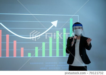 female, females, woman 70121732