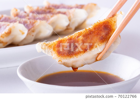 Eat dumplings Eat dumplings 70122766